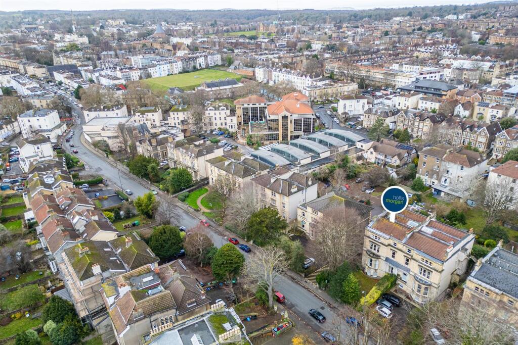 Flat 4, 21 Tyndalls Park Road, Clifton, Bristol BS