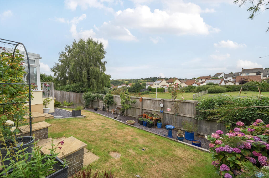 1335319-5-6895c81...