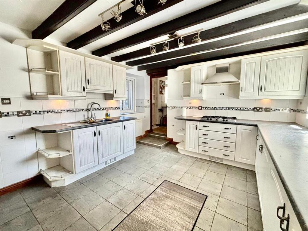 Breakfast Kitchen