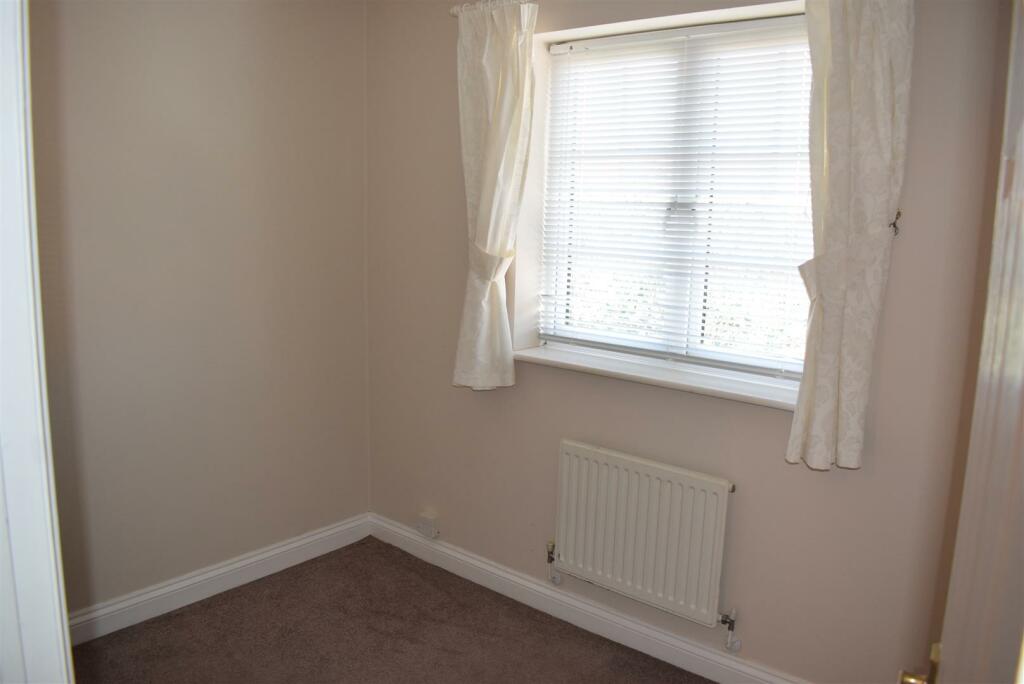 31 Tyler Way Bedroom 3.jpg