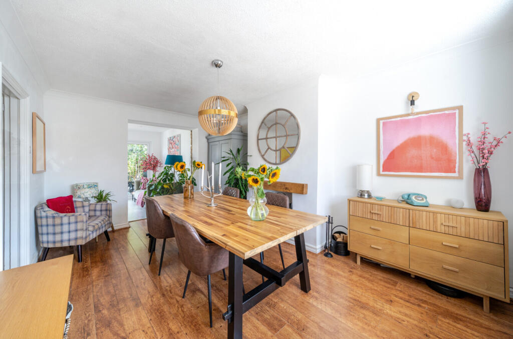 1319449-14-686cf3...