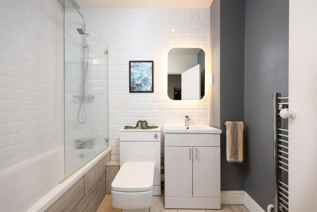 4@1 Claremont Rd 11.JPG