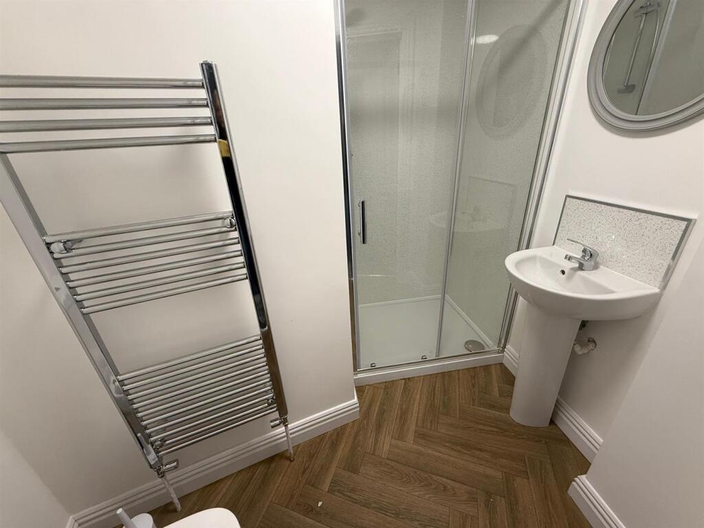 room 2 notts 4.jpeg