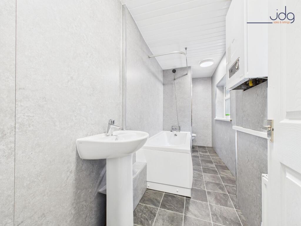 Newly Fitted Bathroom | 2025