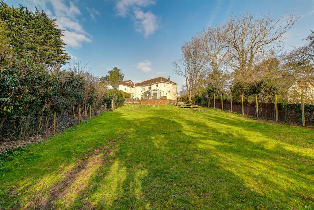 Holybush Road, Cyncoed, HernCrabtree (16).jpg