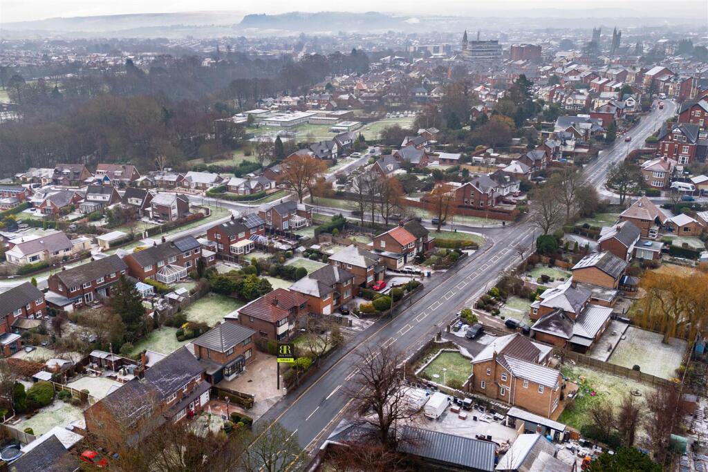 Aerial View - Surroundings