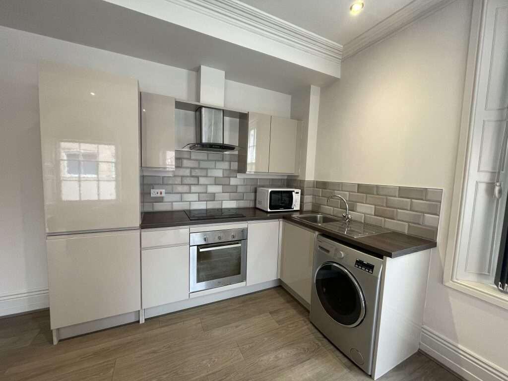 Flat_2_Victoria_Chambers