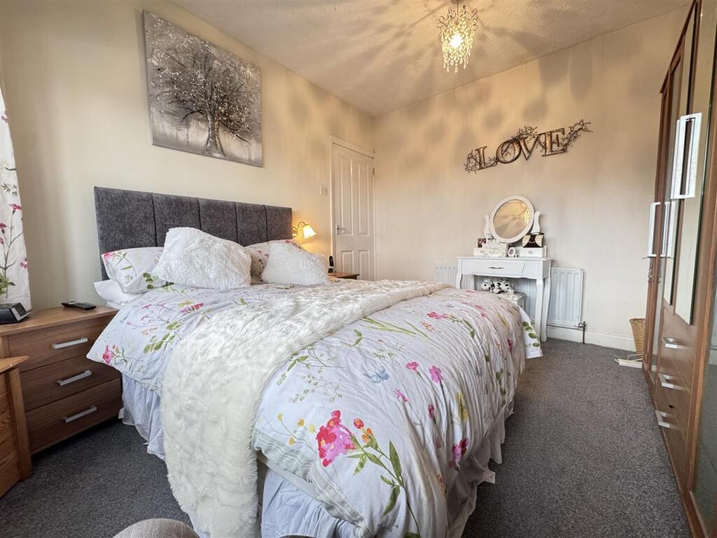 IMG_9865 (Large).JPG