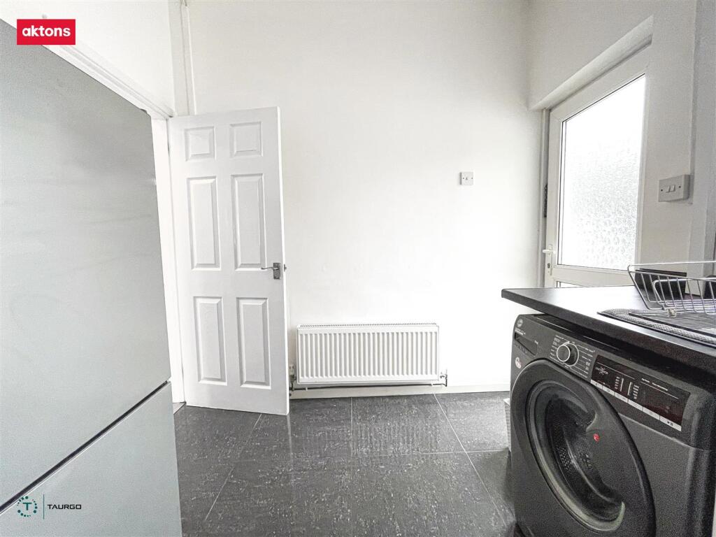 Energlyn Close, Caerphilly