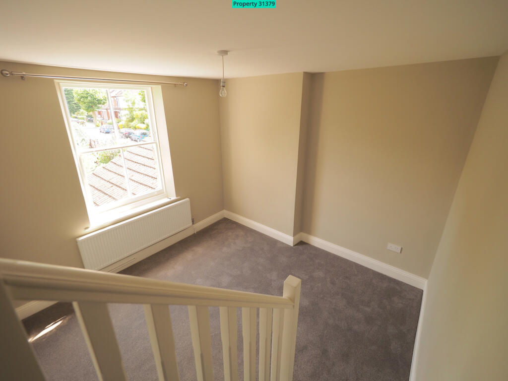 Split level double bedroom N0 2