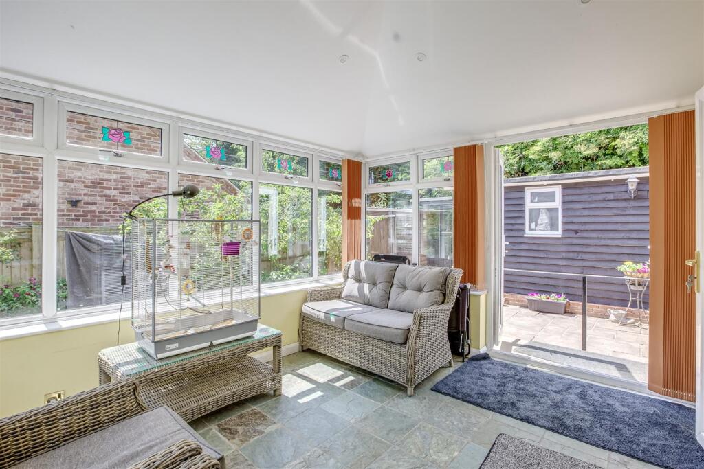 Bank Cottage, Handleton Common, HP14 3LA-8.jpg
