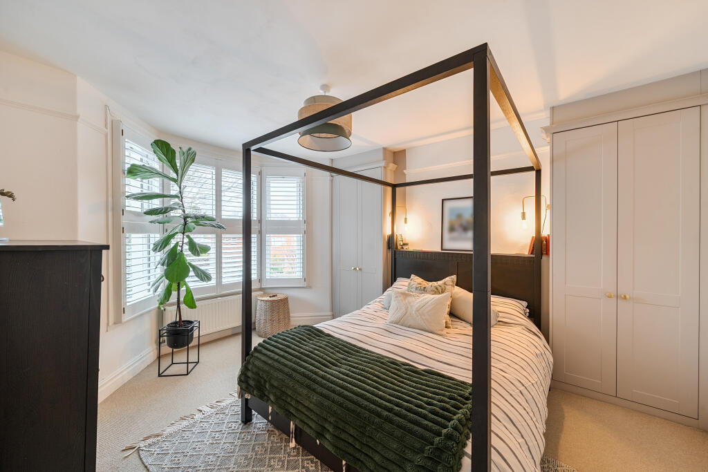 13839314691f2f2e93686