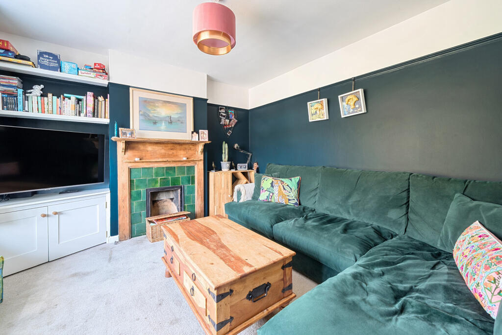 1310583-13-685040...