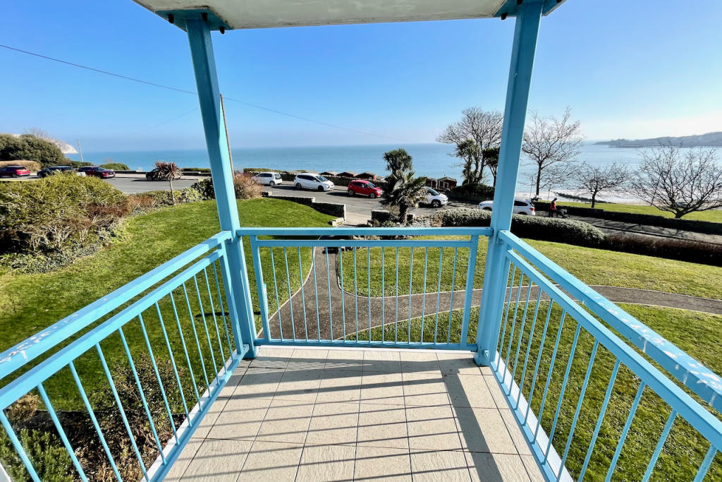 Balcony &amp; View