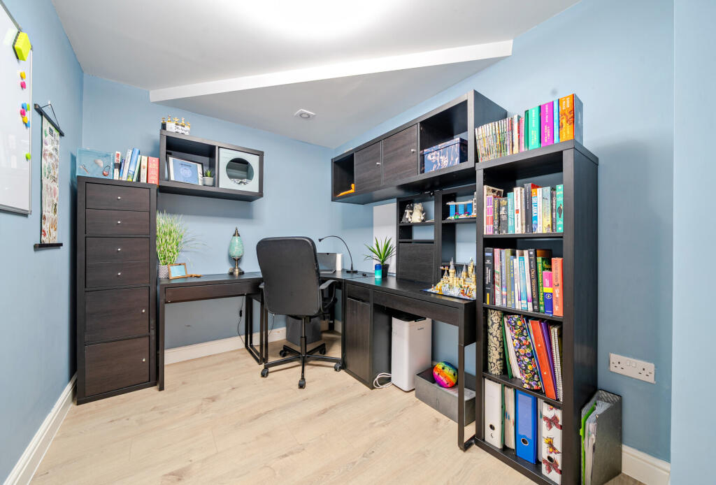 1357501-15-68d269...