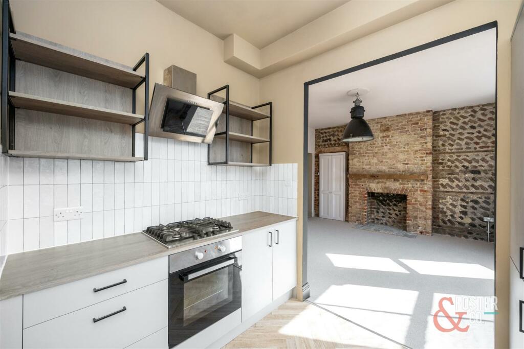 Ventnor Villas 57, flat 5-007.jpg