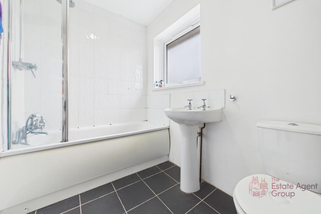 CAM02494G0-PR0077-STILL020