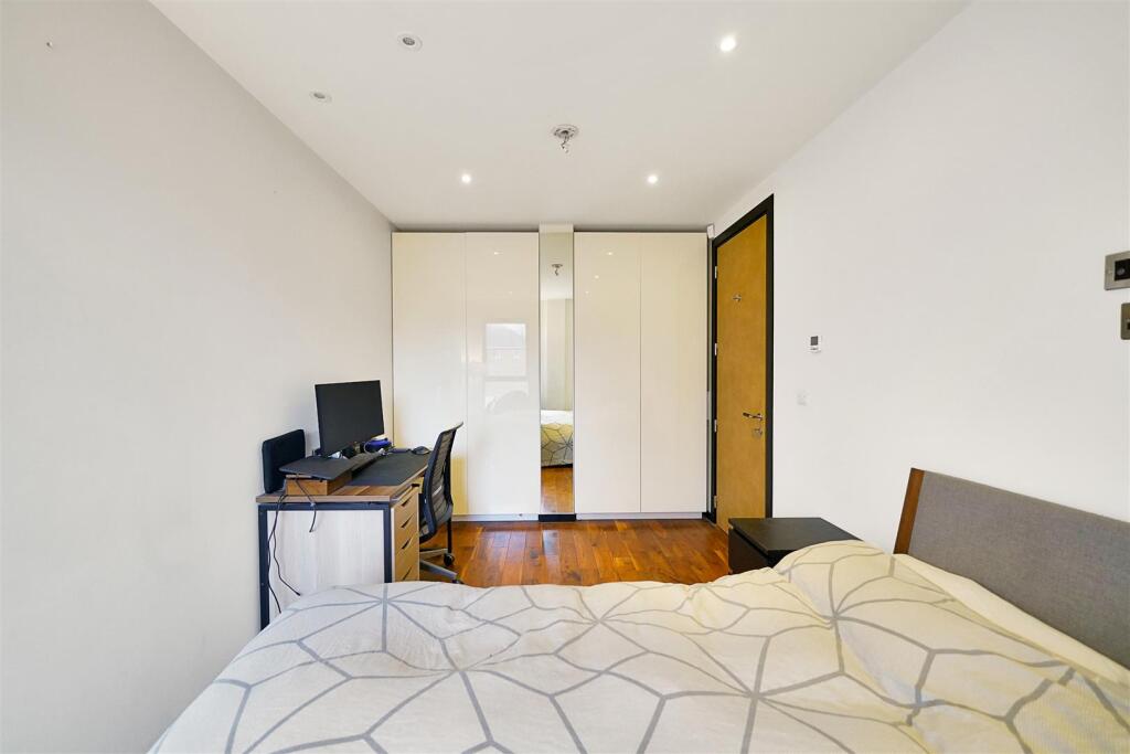 Flat 21, Crystal Court - 5StBuYqkNxKtvYAHWjZh.jpg