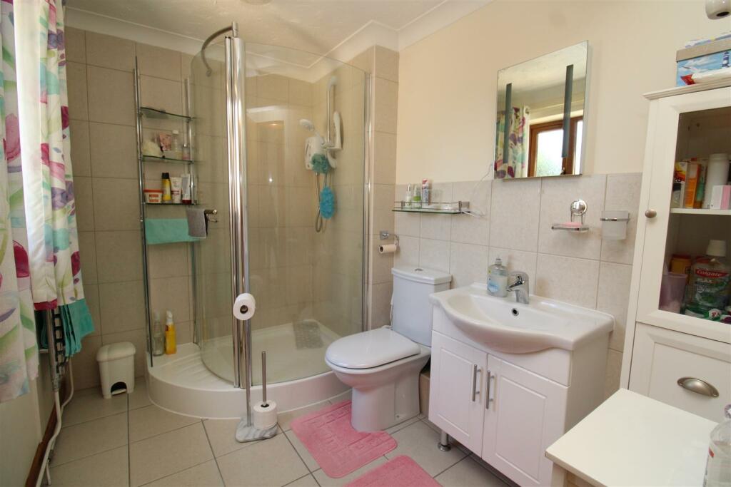 Ensuite Shower Room
