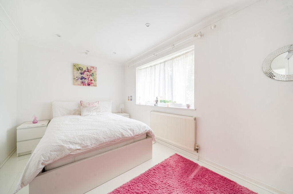 1295706-21-6825b7...