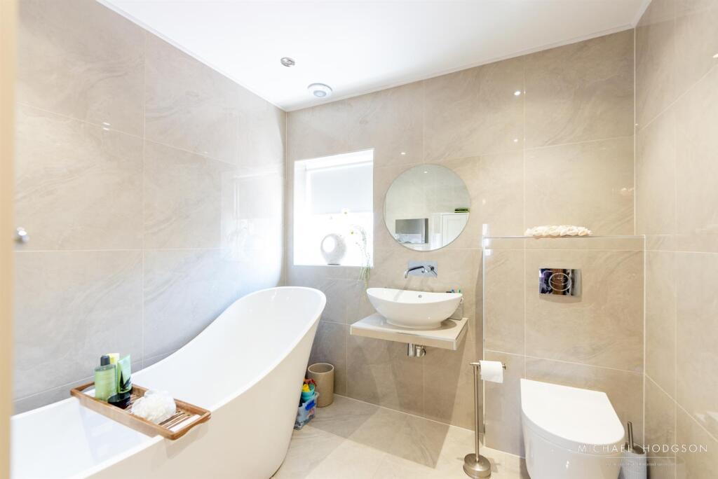 Dykelands Road-43.jpg