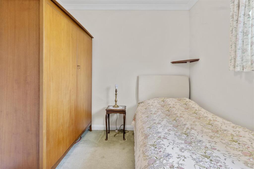bedroom three #2.jpg
