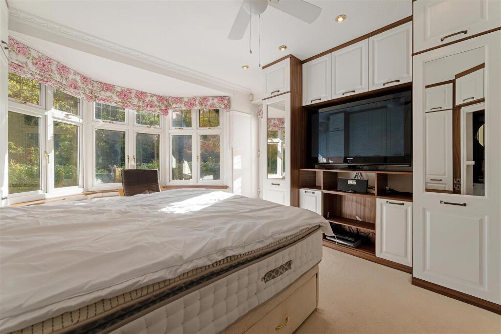 36 Kenilworth Road-229-HDR.jpg