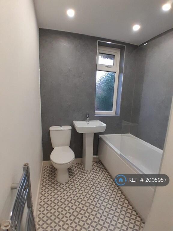 Salisbury Street, Shaw, Oldham, OL2