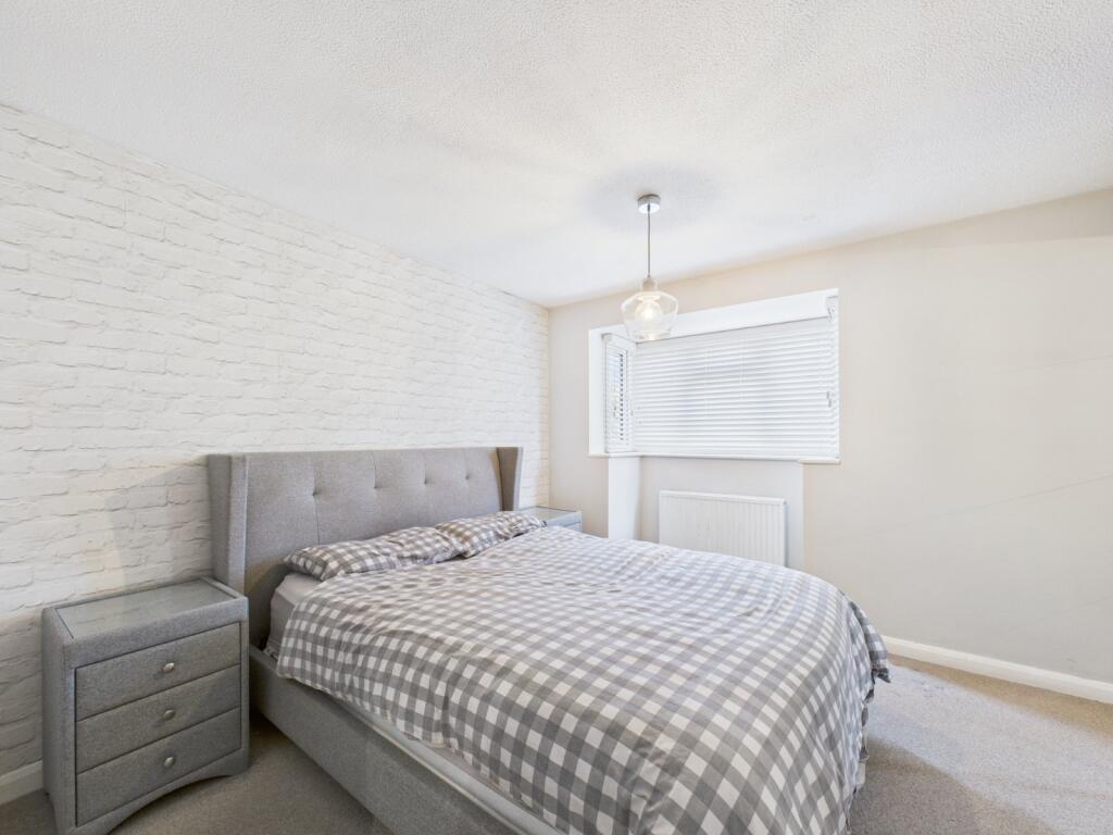 Double Bedrom
