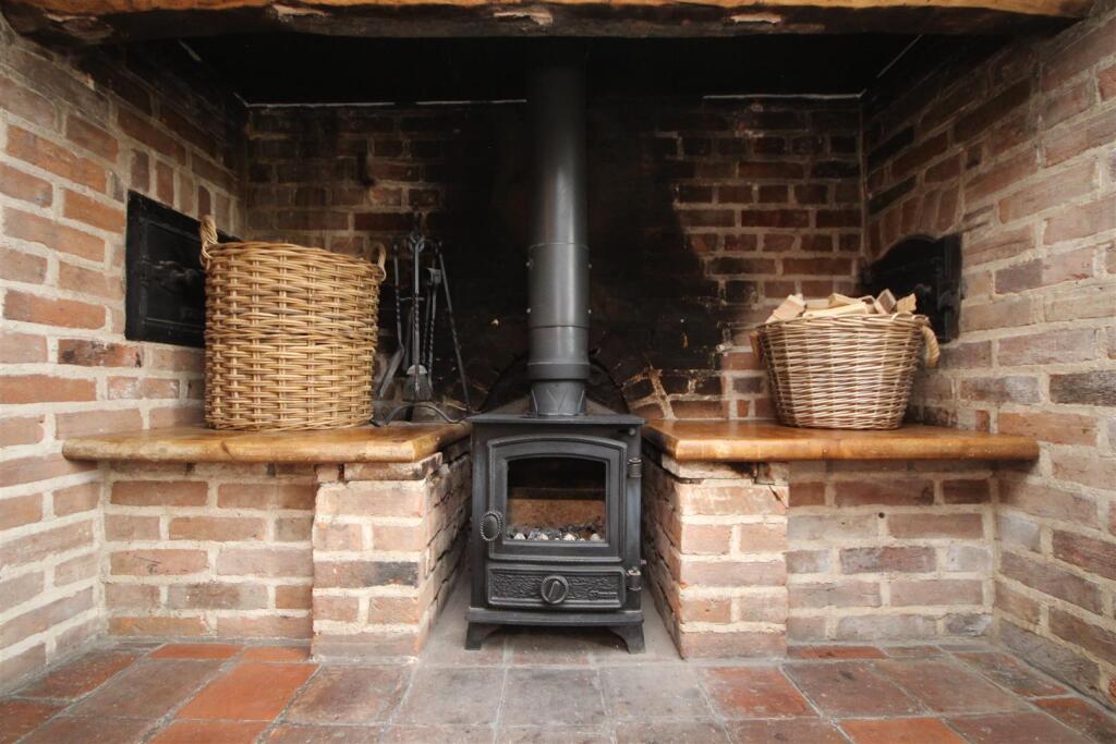 Fireplace.JPG