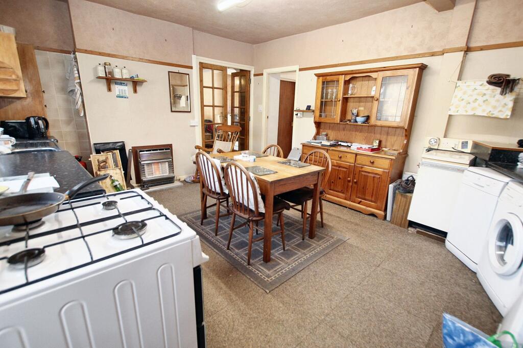 Dining Kitchen