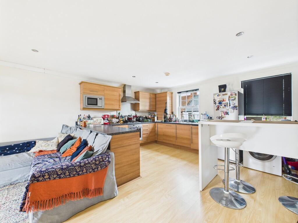 CAM01835G0-PR0267...