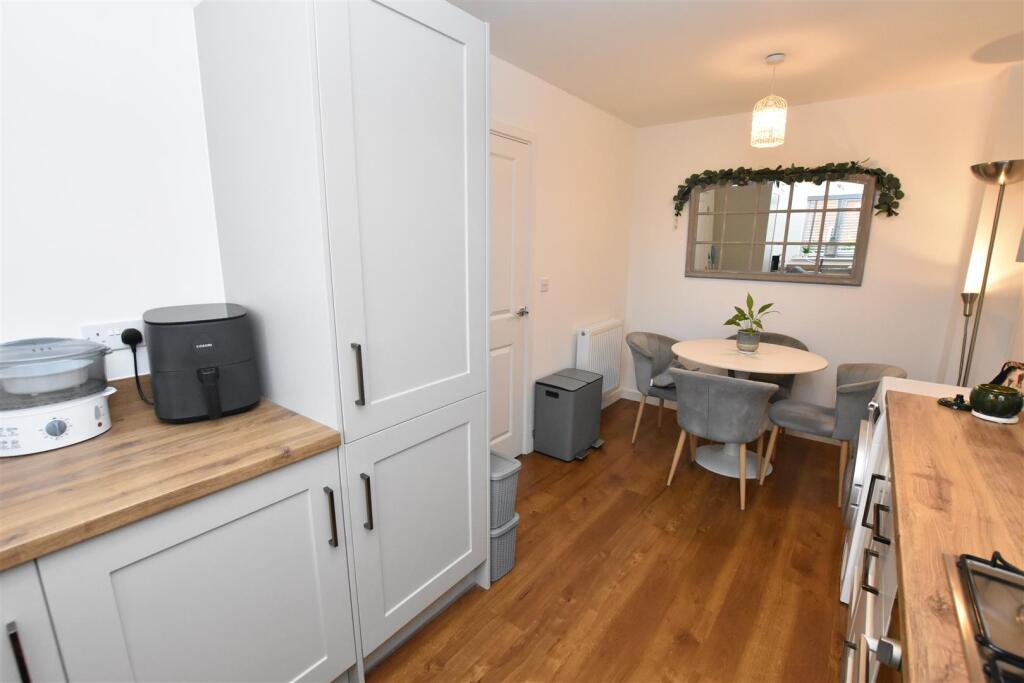 DSC_0299 - Copy (8).JPG