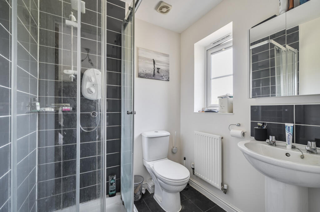 1335695-10-689b25...