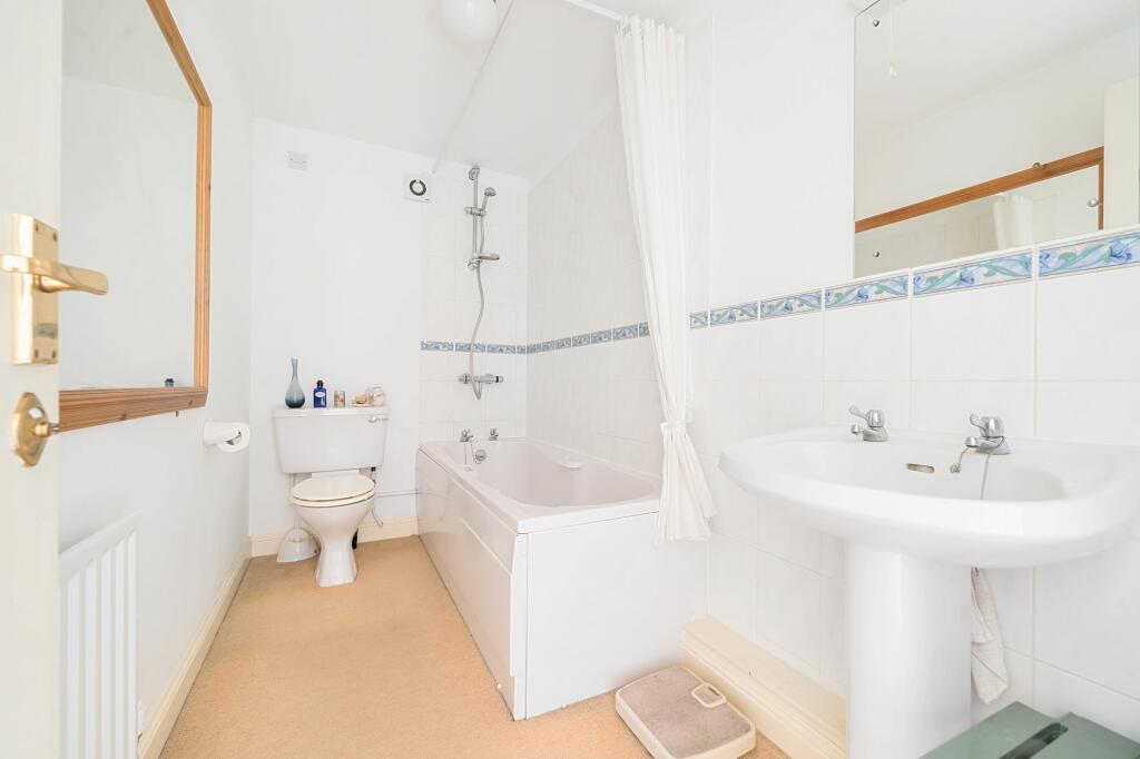Bathroom (1)