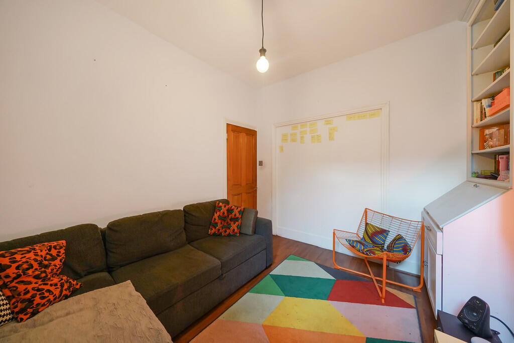 33 Pattenden Road...