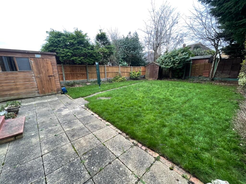 GARDEN ALT