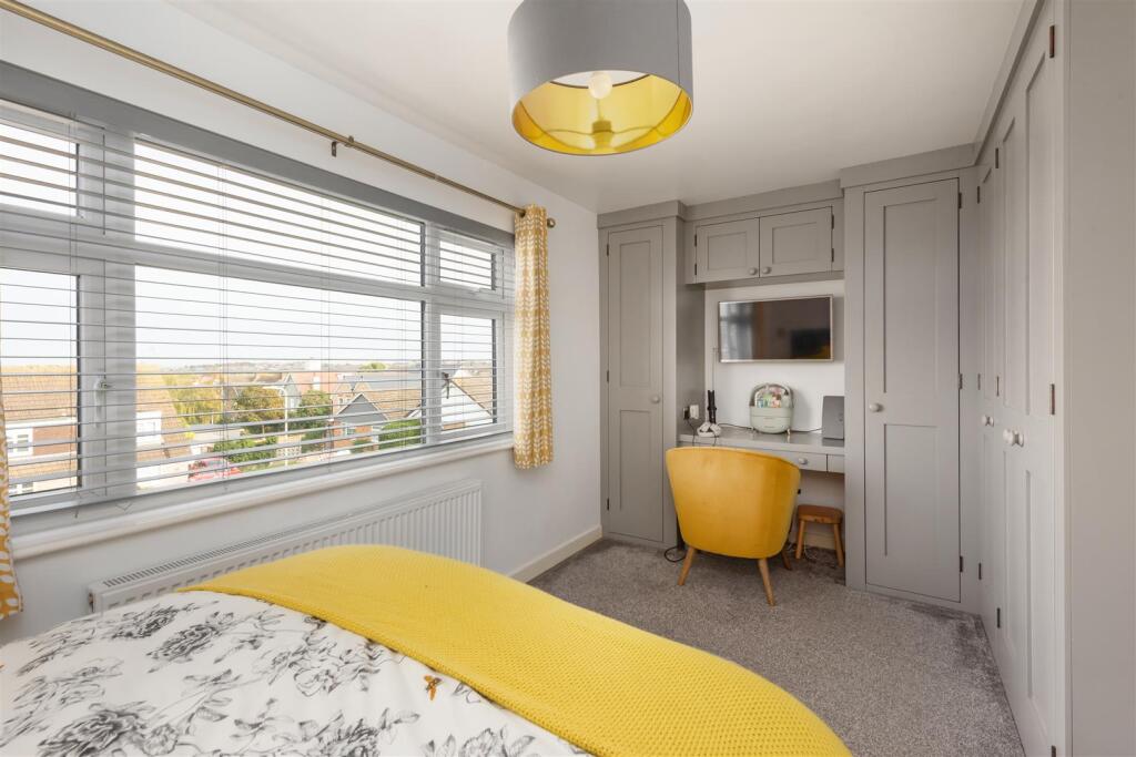 Shearwater Avenue, Whitstable