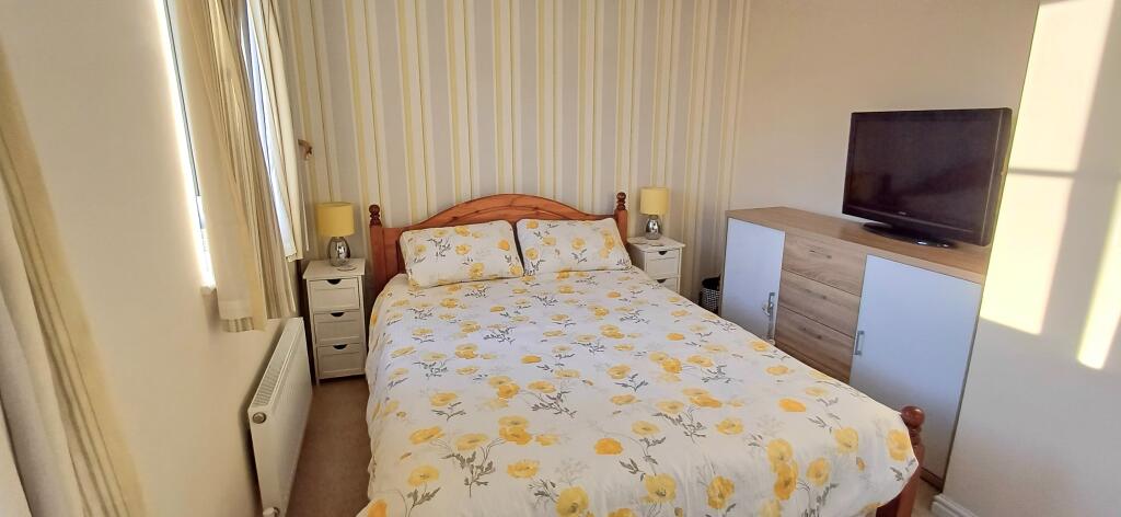 2nd Bedroom