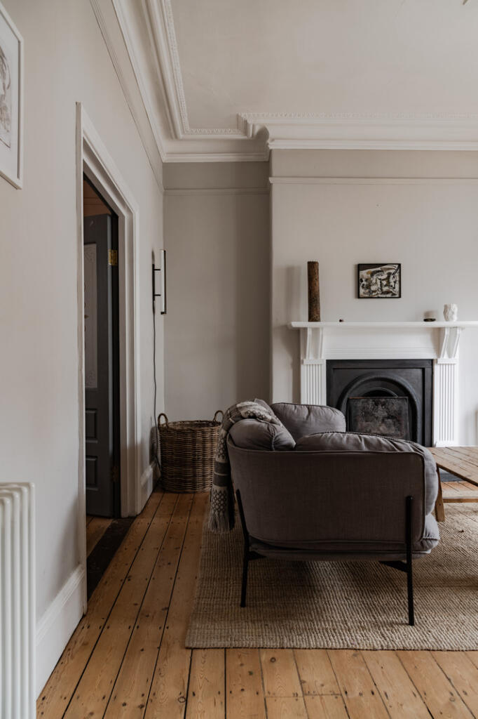 262589 - 33 Emerald Street 17.jpg