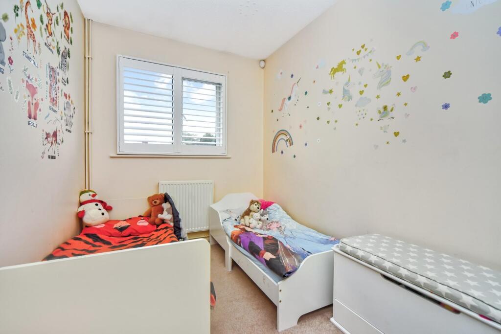 LINDSAY CLOSE (14).jpg