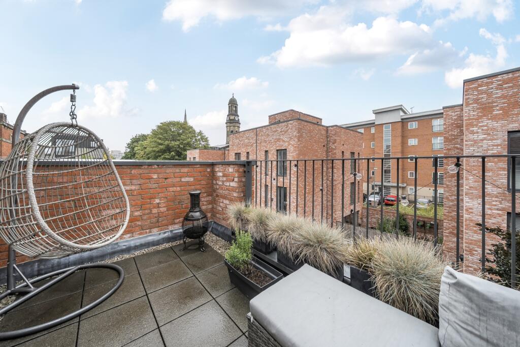 1355769-3-68c80275562f3