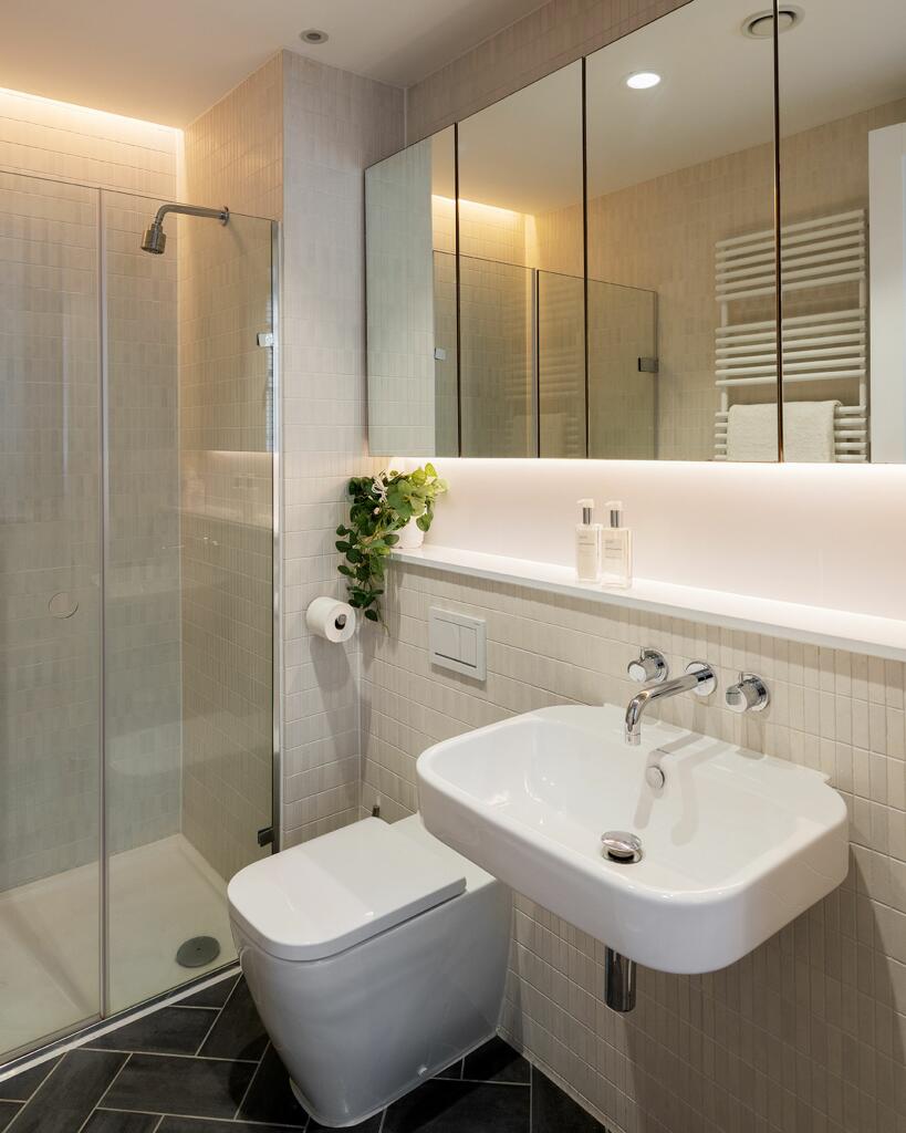 Ensuite_The Royal Dart Townhouse_Kingswear