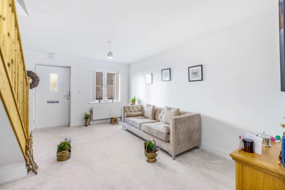 42 Osborne Way (Horncastle)-11