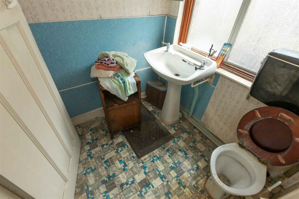 136 Dominion rd_5.JPG