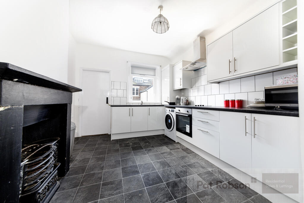36B holly ave469.jpg