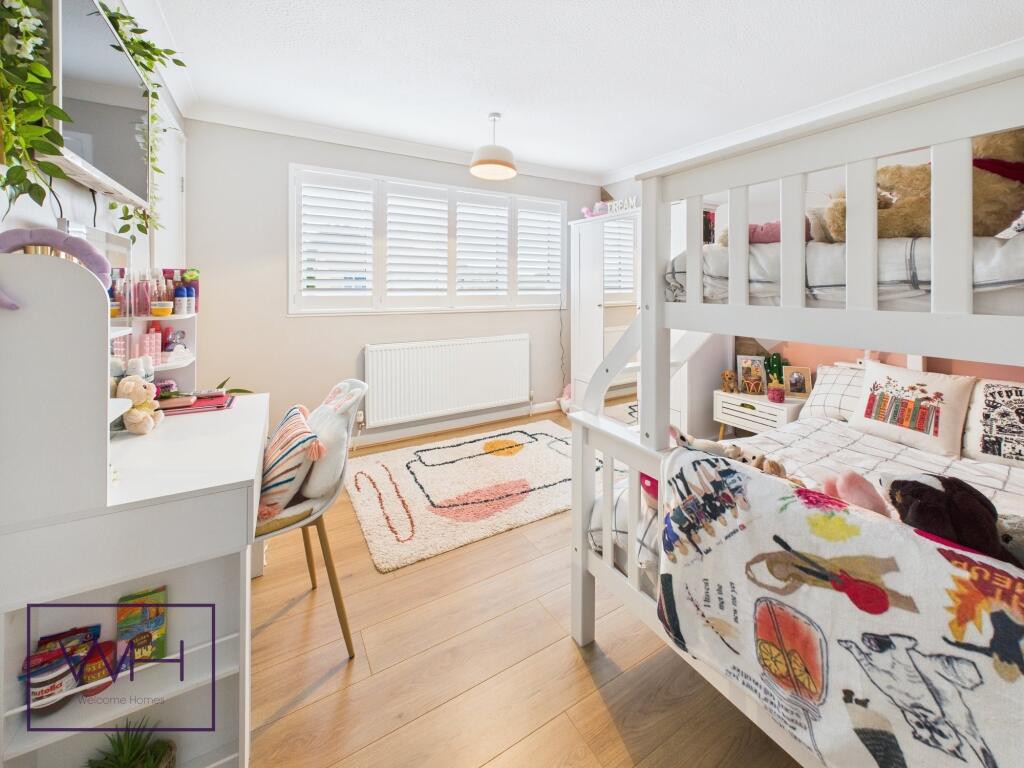 CAM03785G0-PR0215-ST