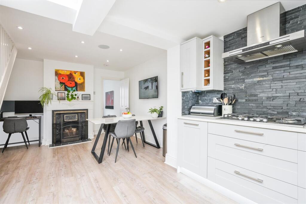 PROVIDENCE PLACE (9).jpg