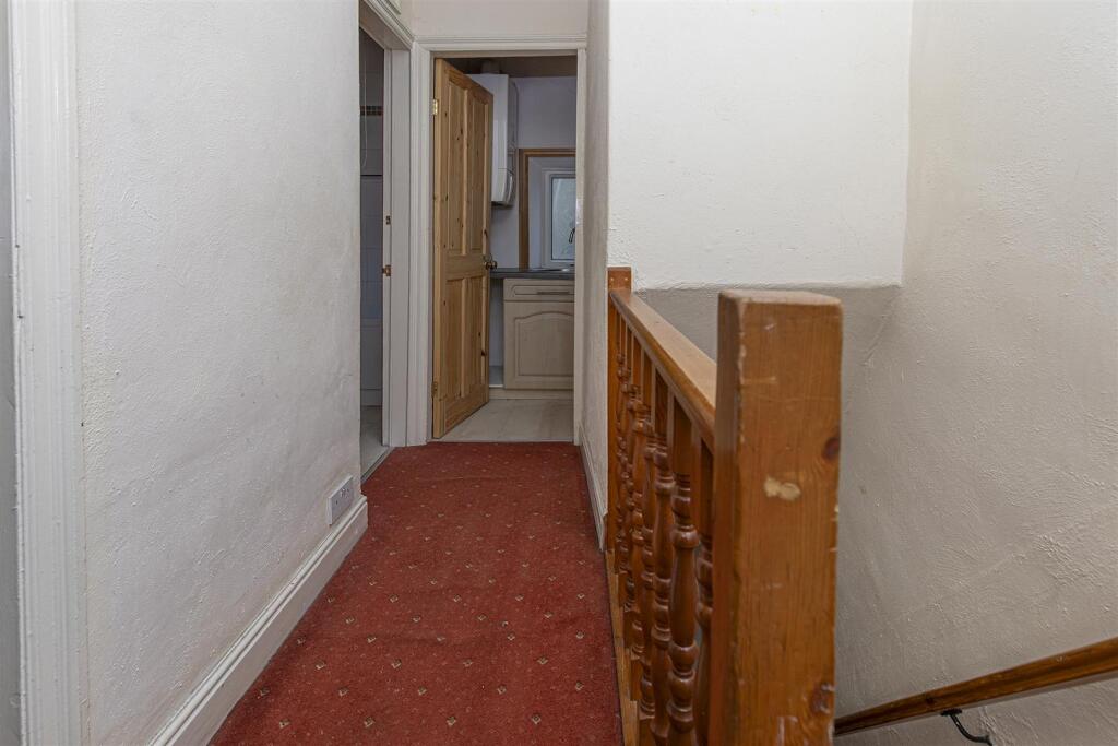 Bramleys Estate Agents - Height Green - Sowerby Br