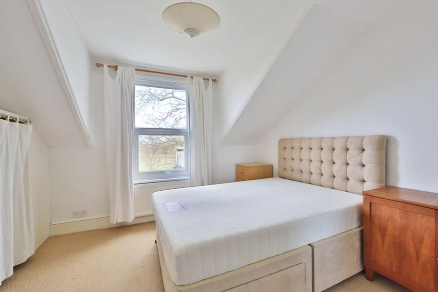 3_33_leathwaite_road